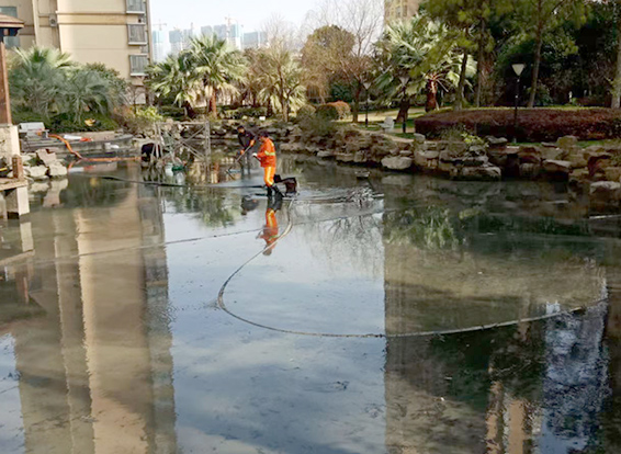宣恩景观池淤泥清理